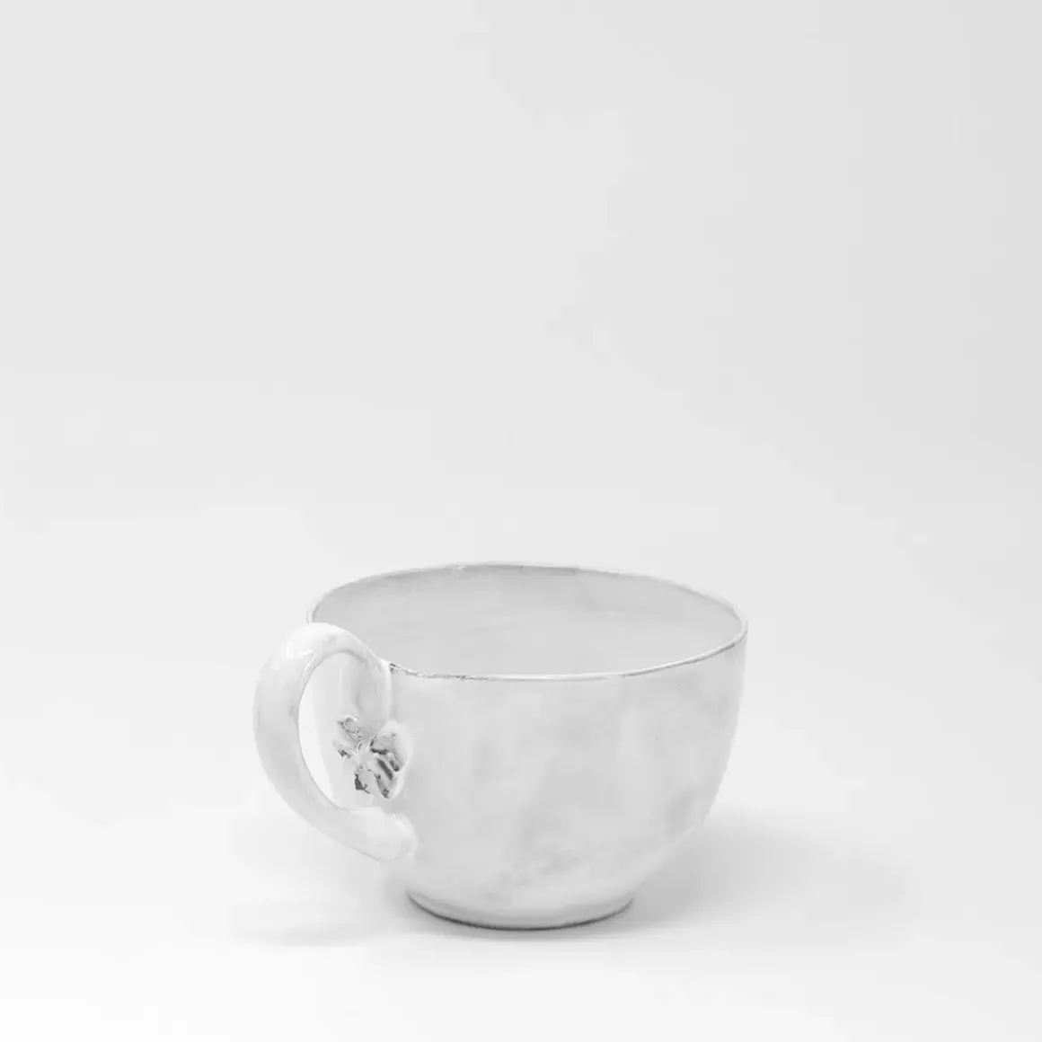 Marie-Antoinette Knot Cup With Handle