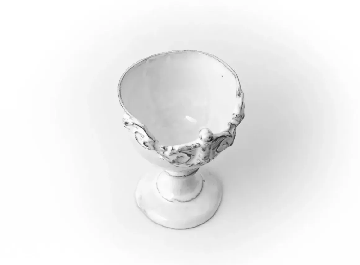 Mon Ange Cup On Foot