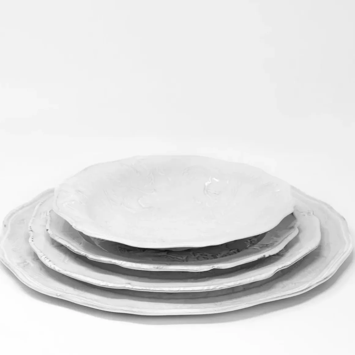 Pivoine Chiseled Plate
